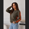 Bluza bawełniana w kolorze khaki z pomarańczowymi lampasami